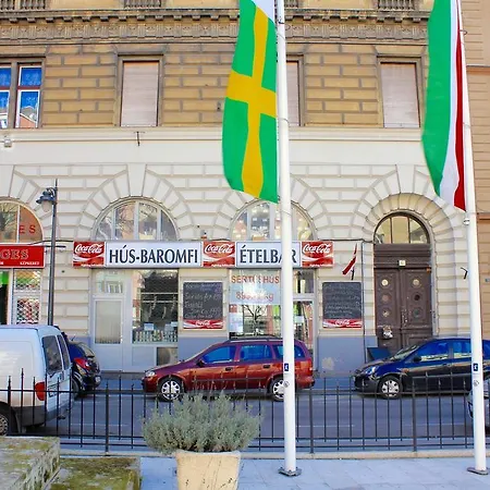 Lux Apartman Budapešť