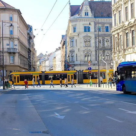 아파트 Lux Apartman