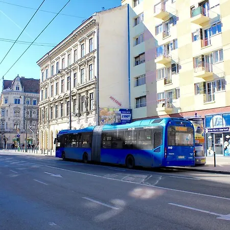 Lux Apartman *