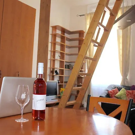 Lux Apartman *